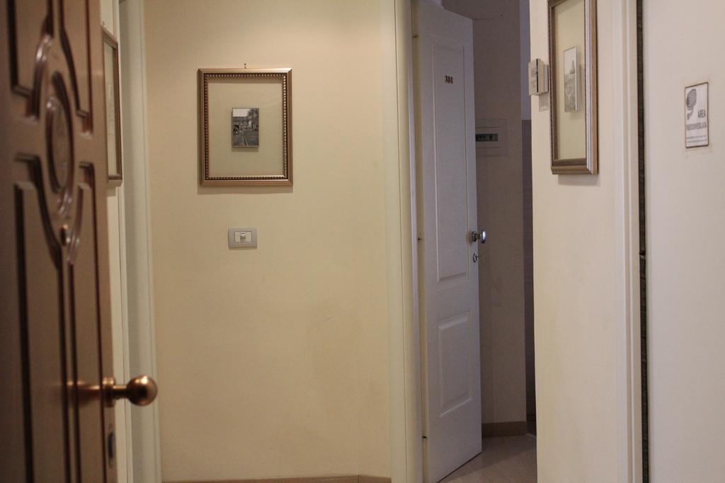 Booking House Roma Ngoại thất bức ảnh