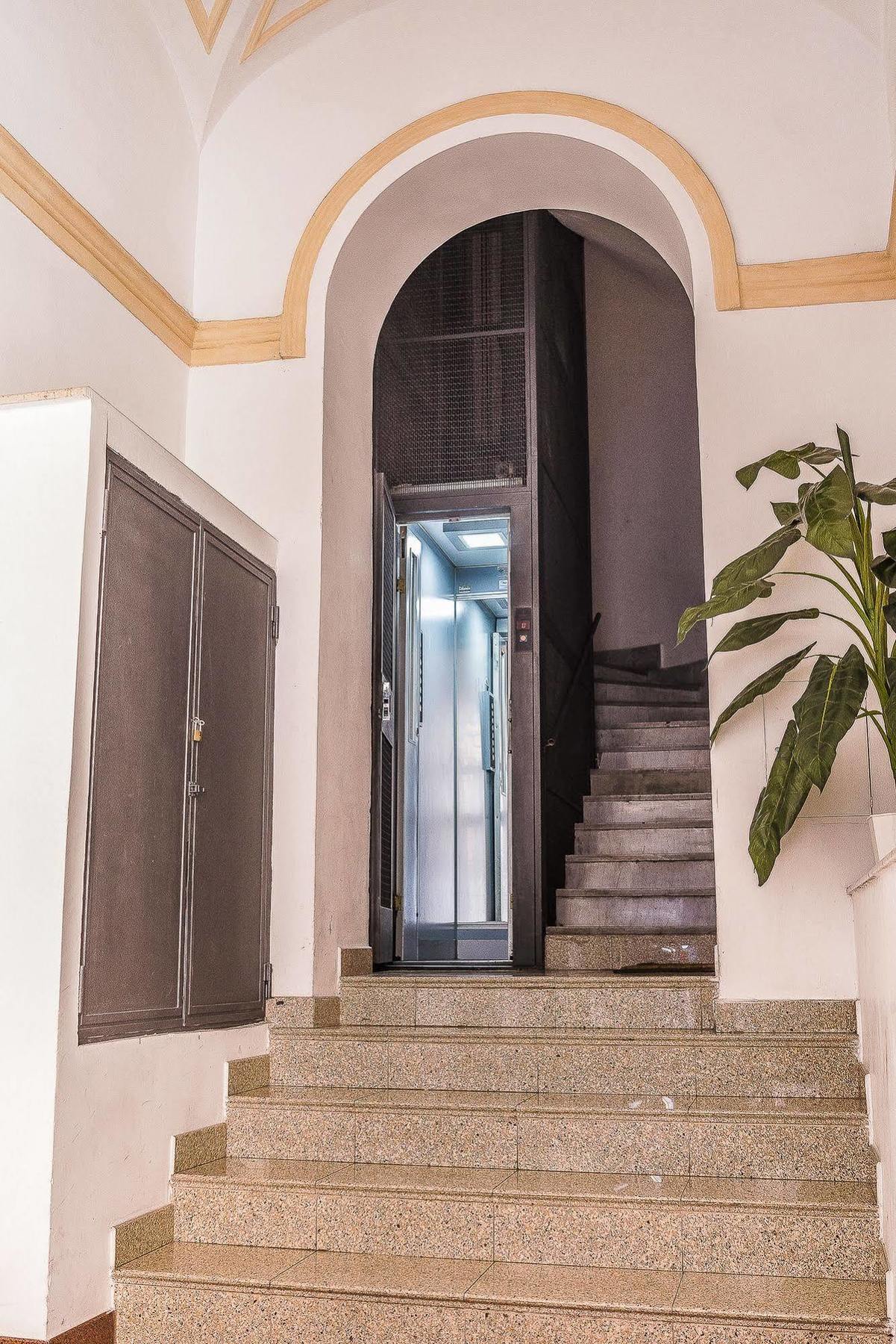 Booking House Roma Ngoại thất bức ảnh