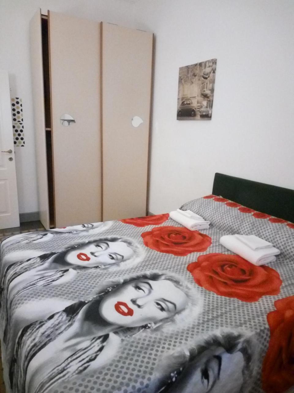 Booking House Roma Ngoại thất bức ảnh