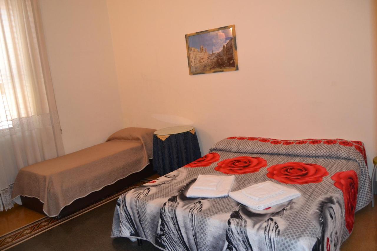 Booking House Roma Ngoại thất bức ảnh