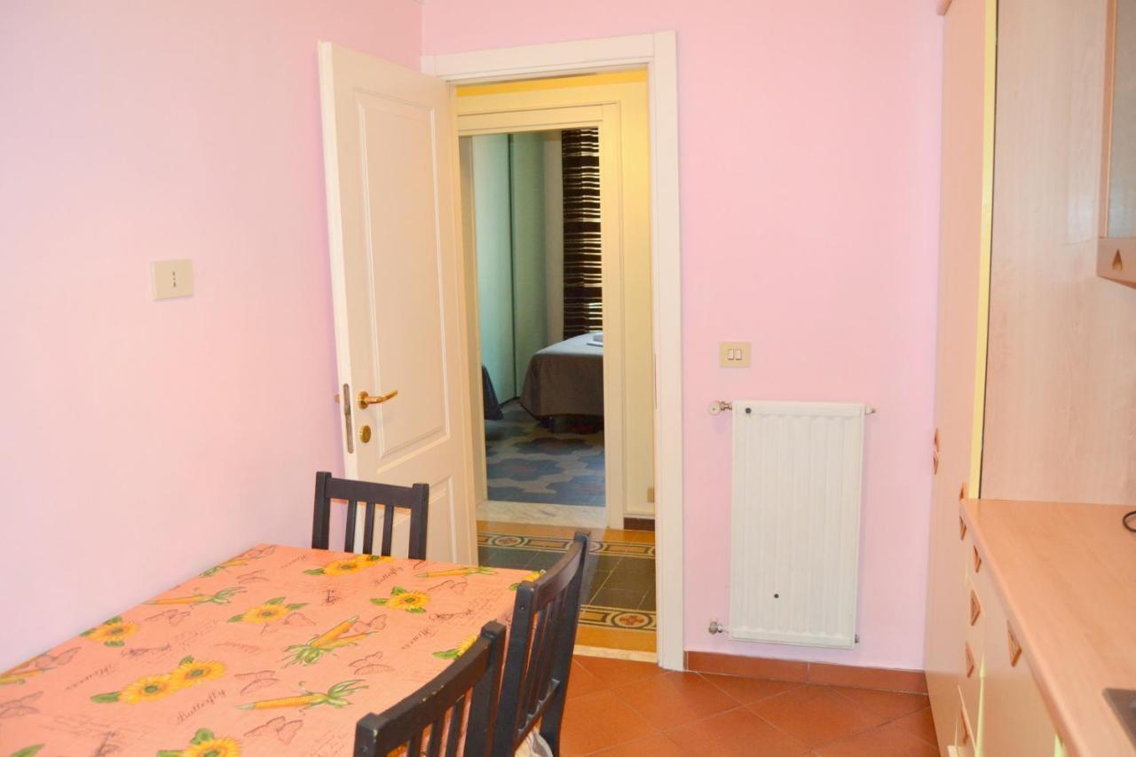Booking House Roma Ngoại thất bức ảnh